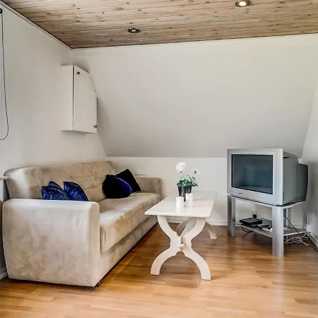 Adelina - 500m From The Sea By Interhome